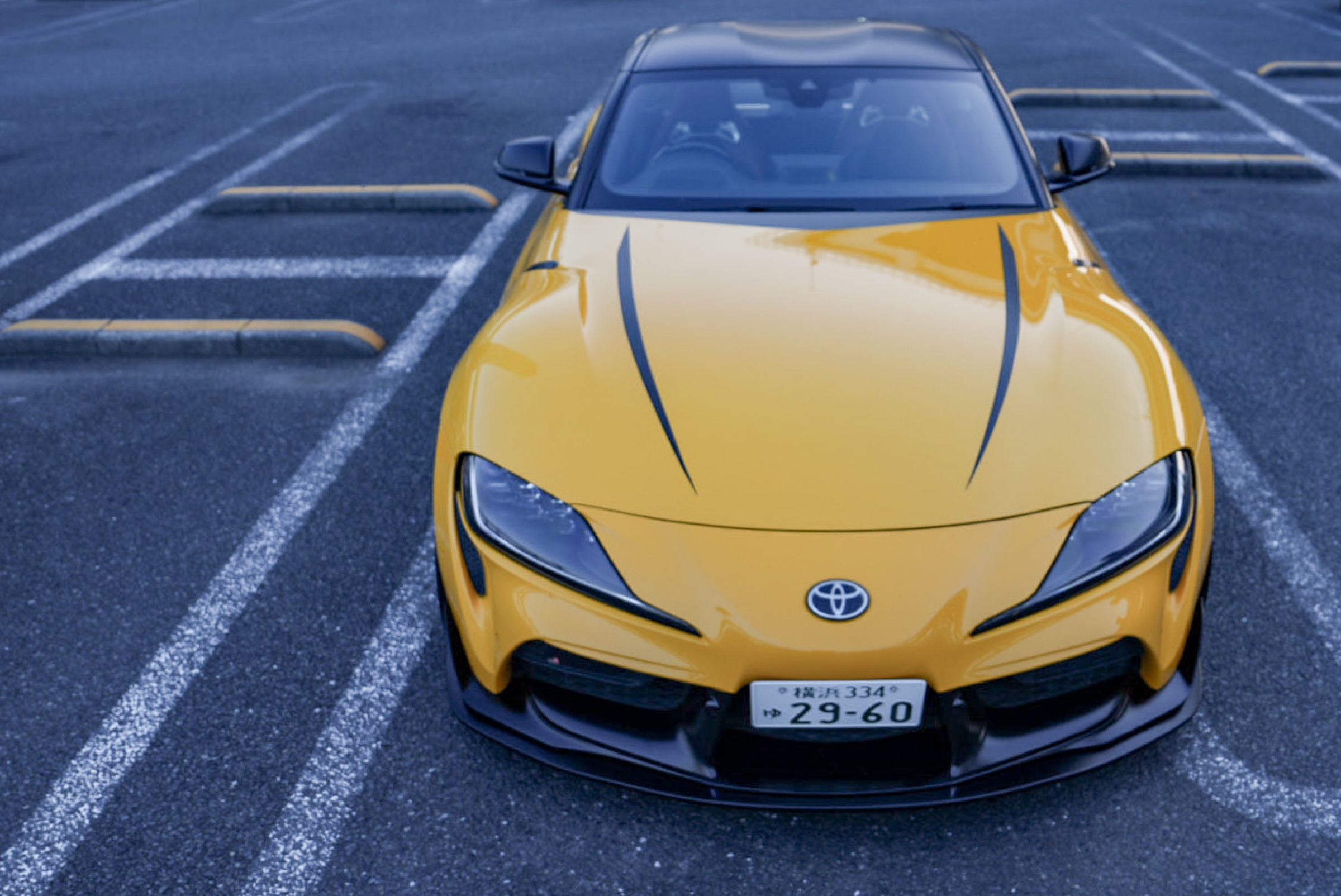 GR SUPRA BONNET LINE 施工写真 3