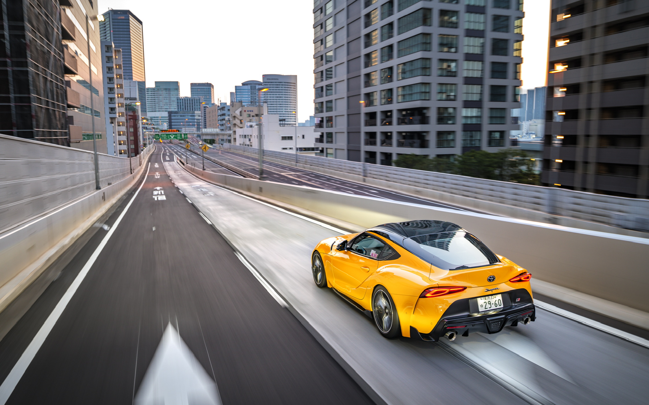 GR SUPRA BLACK DIVIDE 施工写真 05