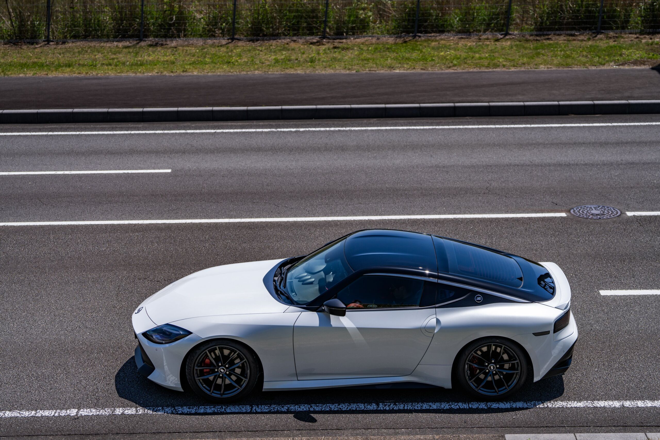 NISSAN RZ34 BLACK DIVIDE 施工写真