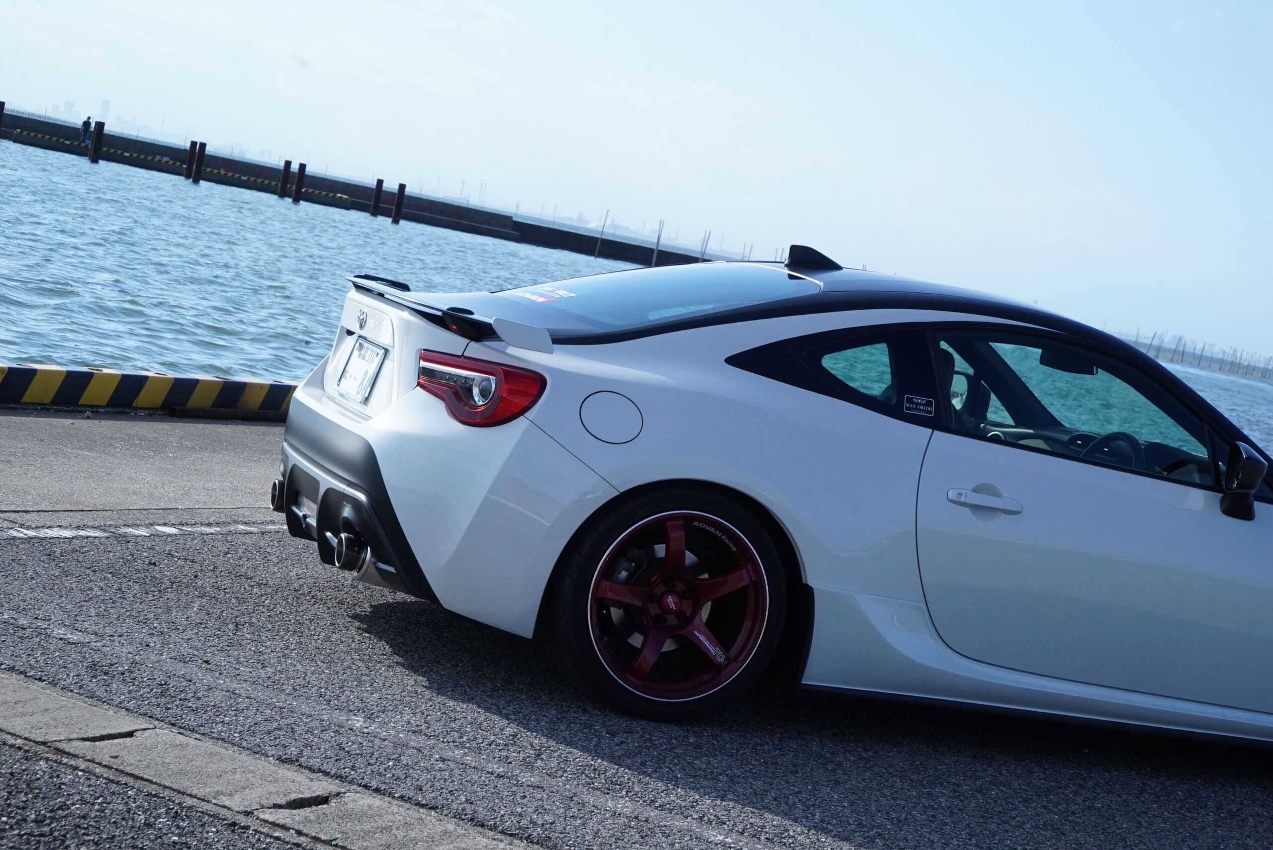 TOYOTA 86 / BRZ BLACK DIVIDE 施工写真
